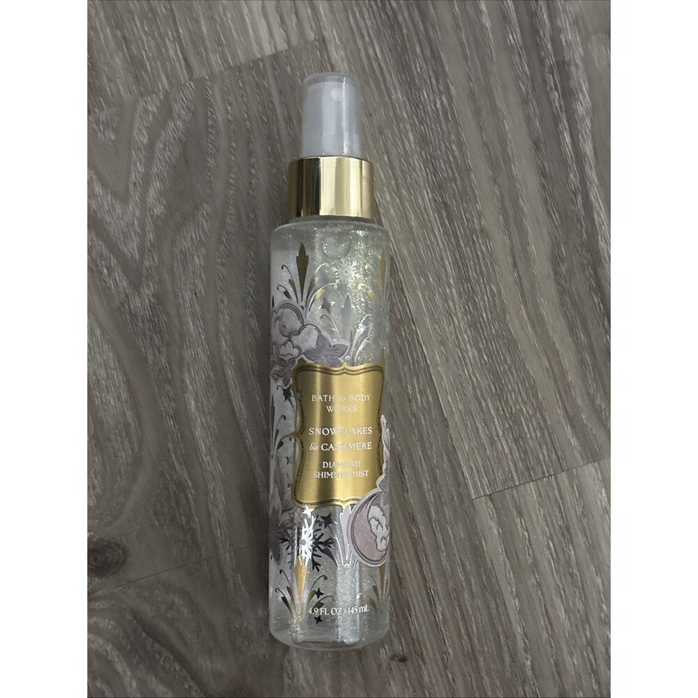 ALL NEW Snowflakes & Cashmere Diamond SHIMMER Mist 4.9 oz Bath & Body Works